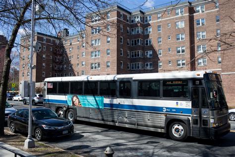 MTA will delay cuts to express buses between Manhattan, Bronx | The ...