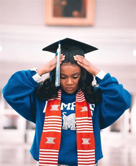 Black Girls Graduate ™ on Instagram: “New nurse in town 👩🏾‍⚕️ Congrats ...