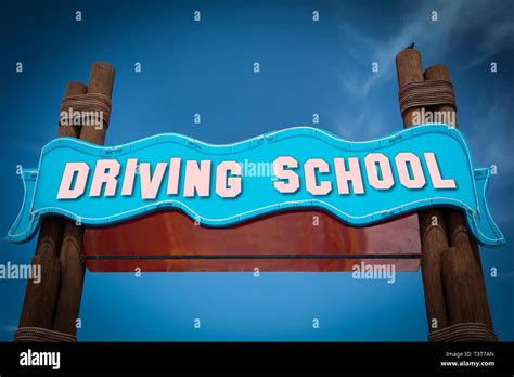 Street Sign DRIVING SCHOOL Stock Photo - Alamy