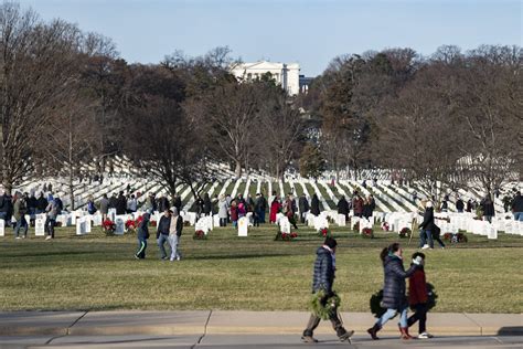 32nd Wreaths Across America Day at Arlington National Ceme… | Flickr