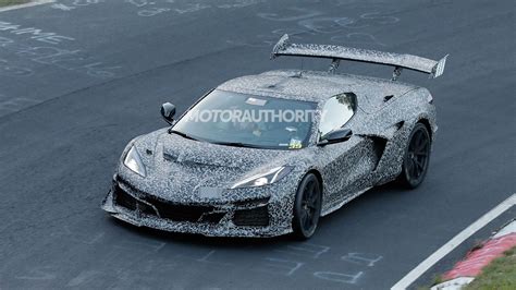 2025 Chevrolet Corvette ZR1 hits the 'Ring in new video