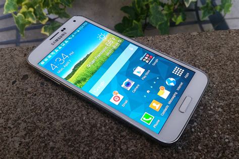 Galaxy S5 Review: At Last, Samsung Decides That Less Is More | TIME