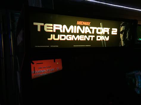 Terminator 2 Arcade Marquee – 26″ x 8″ – Arcade Marquee Dot Com