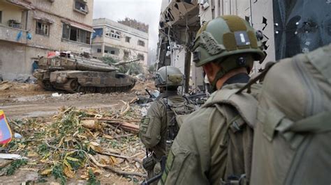 Israel-Hamas war: Street fighting in Gaza cities - as residents warn ...