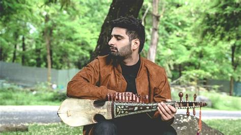 Kashmiri Artist Inspires Youth To Learn The Traditional Instrument ...