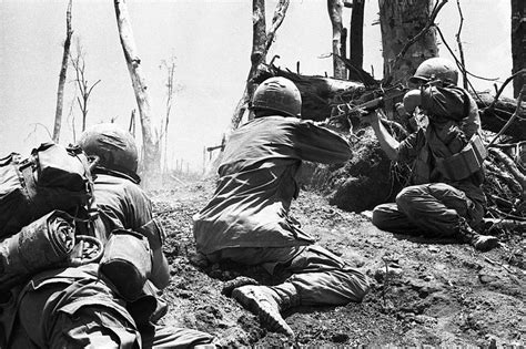 Vietnam War 1969 - Hamburger Hill - Photo by Shunsuke Akat… | Flickr