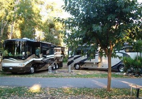 Wine Country RV Park - Sonoma - Camp California