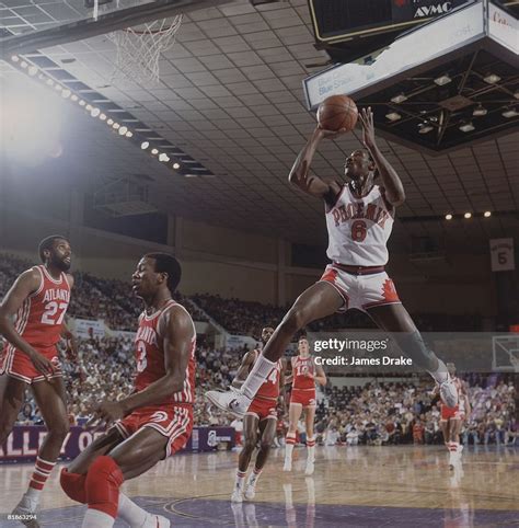 Phoenix Suns Walter Davis in action, taking shot vs Atlanta Hawks ...