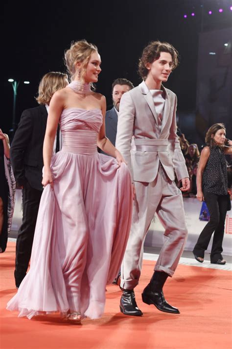 Lily Rose Depp y Timothée Chalamet sellan su amor en Italia | Vogue