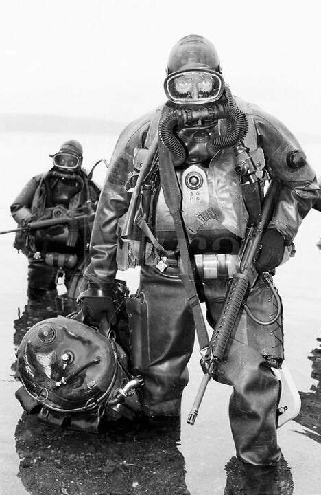 Frogmen | Military special forces, Special forces, Frogman