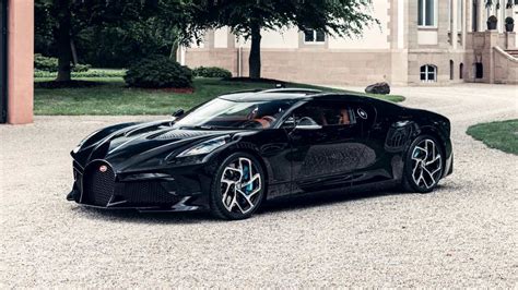 Bugatti La Voiture Noire unveiled in production form, one-off costs over Rs 100 crore ...