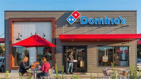 Domino's Franchise Cost Low Ticket to Make Millions (2024)