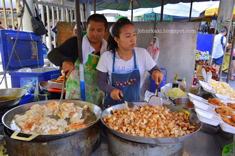 Eat What Food at Chatuchak Weekend Market in Bangkok JK1152 |Johor Kaki Travels for Food