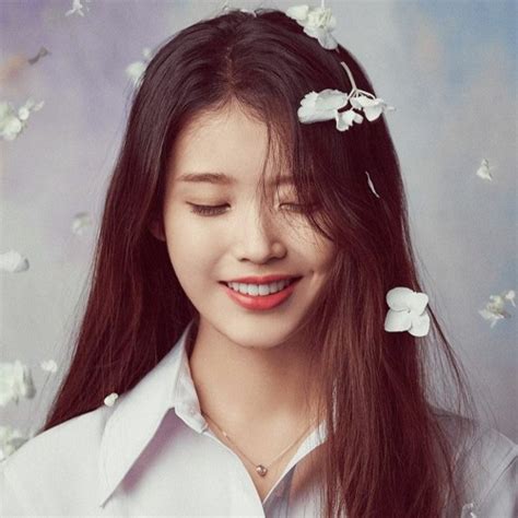 Stream 아이유 IU LILAC 5th Album PLAYLIST by ᴇᴠᴀɴ ɪʟʏ | Listen online for ...