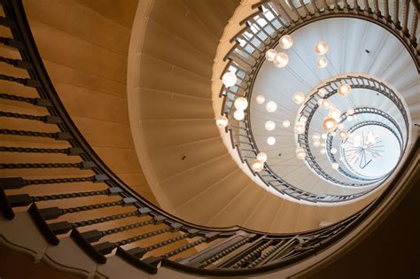 Cecil Brewer Staircase – Heal’s London – Signals Photography