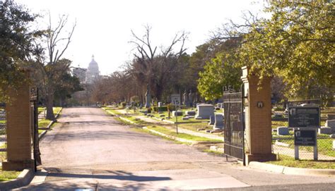 Top 5 Most Haunted Cemeteries in the State of Texas