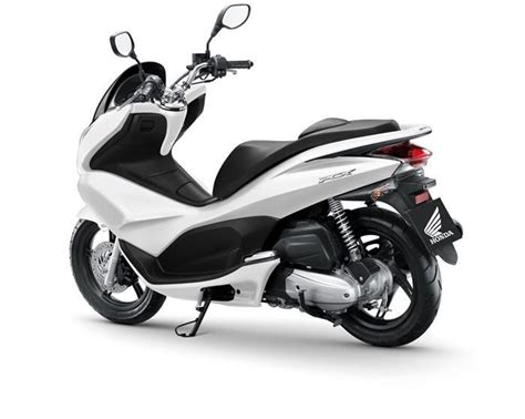 Honda PCX 125 Price, Specs, Review, Pics & Mileage in India