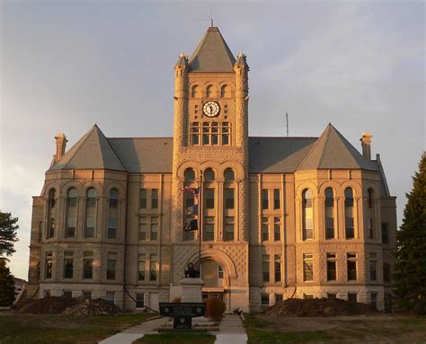 Gage County Courthouse - Berggren Architects, P.C.