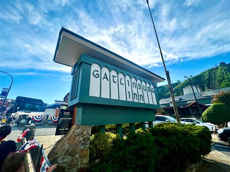 PHOTOS - The Historic Gatlinburg Inn