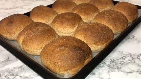 Easy Wholemeal Bread Rolls | Easy Whole Wheat Bread Rolls - YouTube