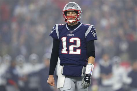 Raiders: The pros and cons of signing Tom Brady in free agency