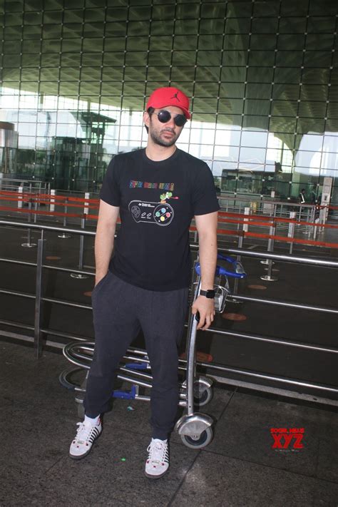 Karan Deol Spotted At Airport Departure - Gallery - Social News XYZ