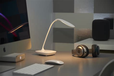 Auraglow Wireless Cordless Rechargeable Flexible LED Desk Reading Lamp ...