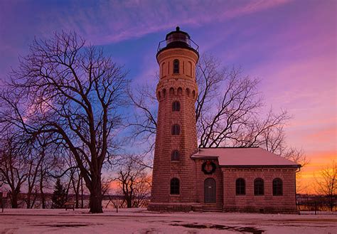 Fort Niagara Lighthouse - New York