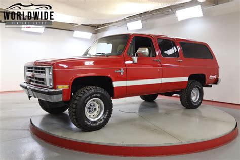 1987 Chevrolet Suburban | Worldwide Vintage Autos