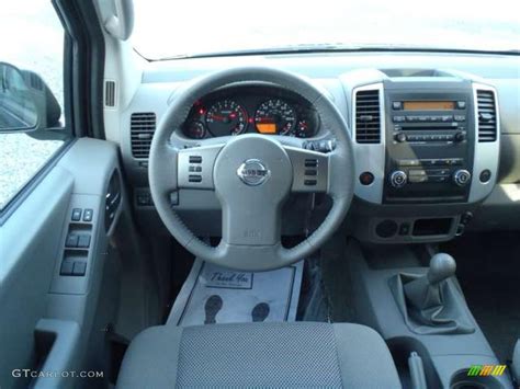 Nissan frontier interior colors