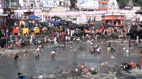 The dry river bed of the Ganga Canal | Pollution, Ganges, River