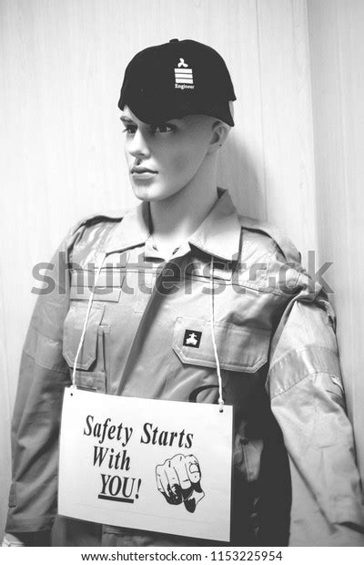 Safety Starts You Stock Photo 1153225954 | Shutterstock