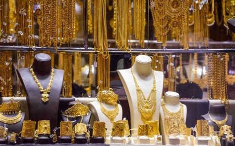 Best Gold Shops in Dubai: Damas, Joyalukkas & More – MyBayut