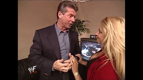 Trish Stratus & Vince McMahon kiss #couplegoals : r/TrishStratusFAB