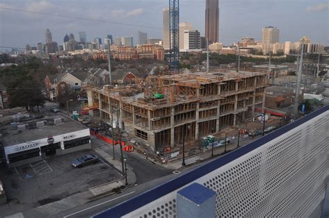 Next to Georgia Aquarium, downtown Atlanta hotel is rising - Curbed Atlanta