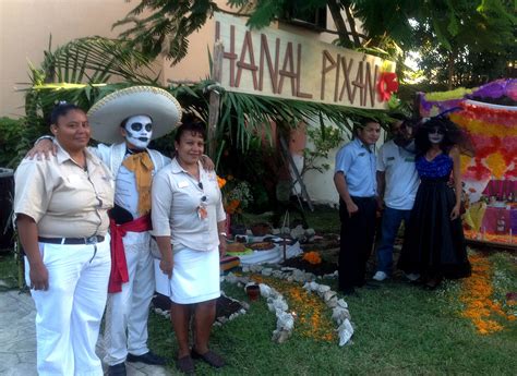 Day of the Dead Altars in Sandos Caracol - Sandos Blog