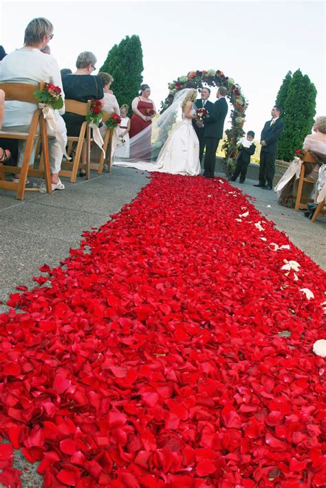 Wedding Stuff Ideas: Red Wedding Theme