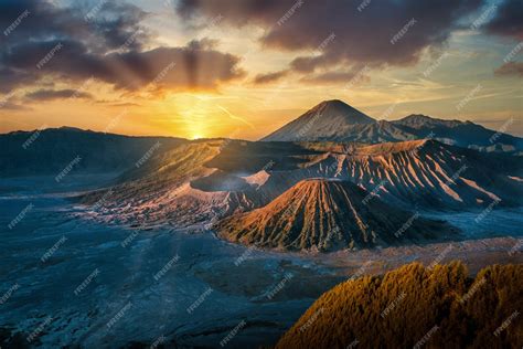 Premium Photo | Mount Bromo volcano (Gunung Bromo) at sunrise in Bromo ...