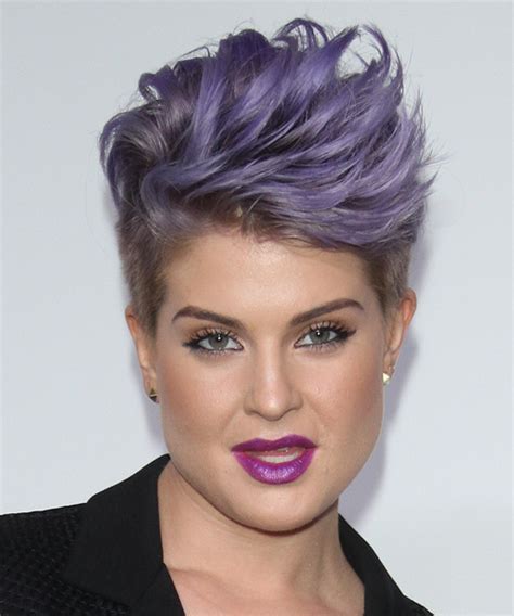 Kelly Osbourne Hairstyles in 2018