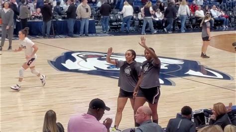 Pre-game Warmup and Excitement | South Carolina vs UConn | 2.5.2023 - YouTube