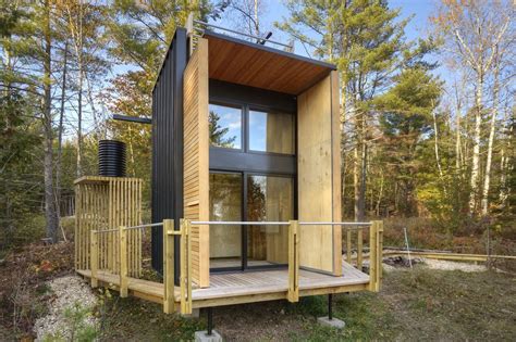 Father and son build a tiny off-the-grid cabin in Wisconsin | Small cabin designs, Cottage ...