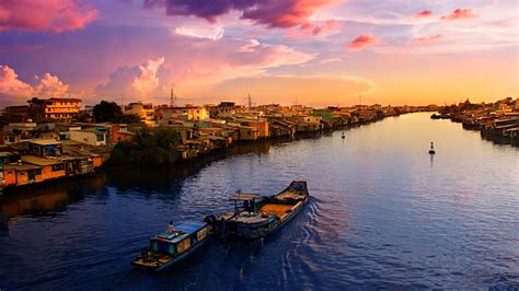 Cruising Southeast Asia's Waterways: The Launch of Aqua Mekong | HuffPost