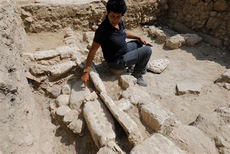 Ancient pottery factory discovered in Israel