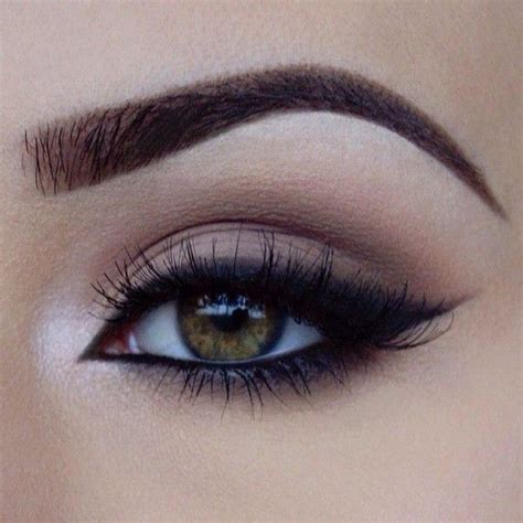 See Why Ladies Have Fallen In Love With Taupe Eyeshadow + Makeup Ideas ...