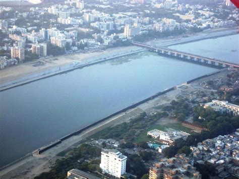 C R E A T I V I T Y: Sabarmati River Front - Ahmedabad