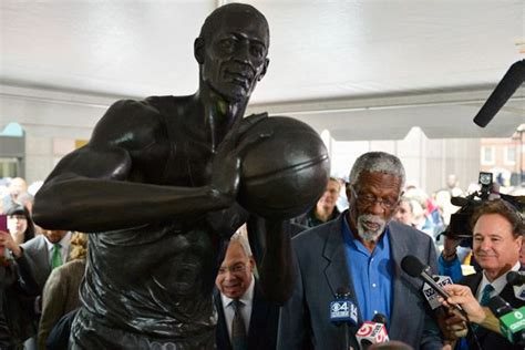 Statue of Boston Celtics great Bill Russell unveiled in Boston - ESPN