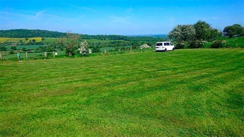 4: 24 DARK SKIES CAMPING - South Staffs Caravan Club Centre.