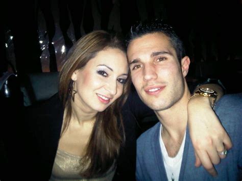 All Football Players: Robin van Persie Wife and Kids 2012