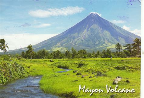 Mayon Volcano, Philippines | Natural wonders, Philippines, Tourist spots