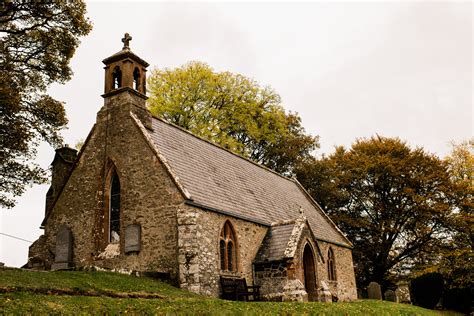 Neidpath Castle Wedding Photographer, Scotland — David Grant Simpson Photography